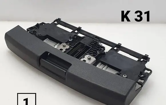 Audi A3 S3 8V Seat adjustment assembly 8K0881057 973881102 22915979