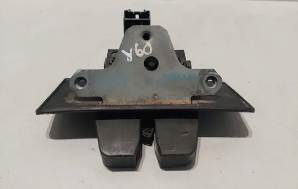 Tailgate/trunk/boot lock/catch/latch