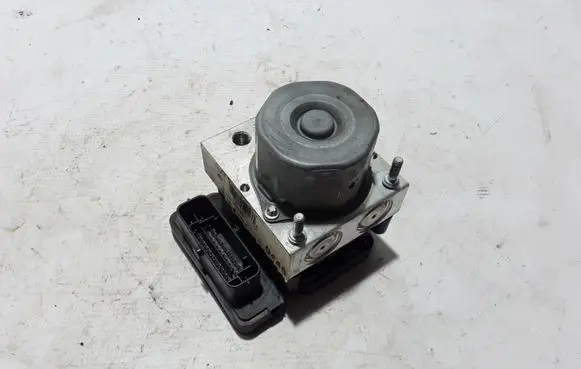 Renault Kangoo II ABS Pump 476601348R