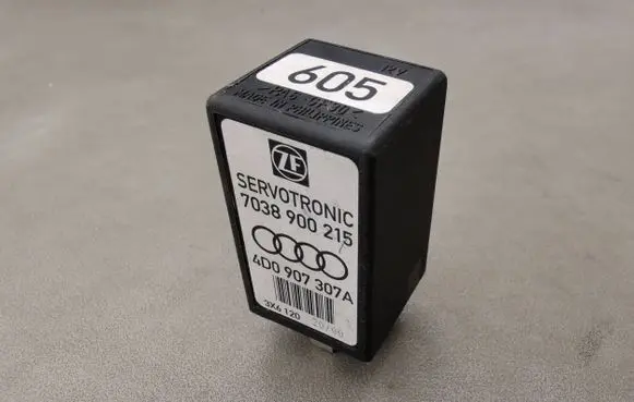 Audi A6 S6 C5 4B Other relay 4D0907307A 7038900215