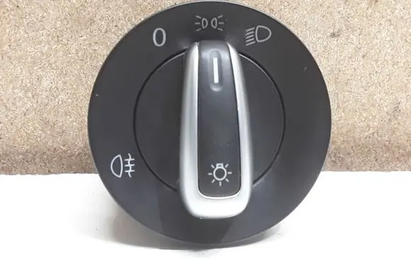 Volkswagen Golf VI Light switch 3C8941431B