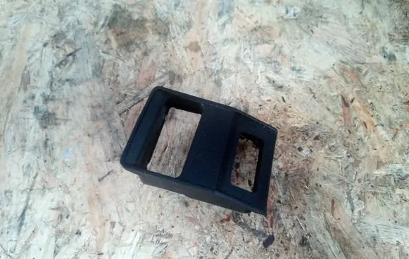 BMW 5 E34 Fog light switch 8110498