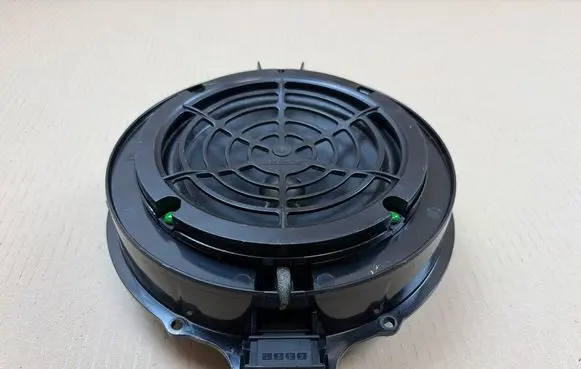 Porsche Cayenne (9PA) Rear door speaker 7L5035397B