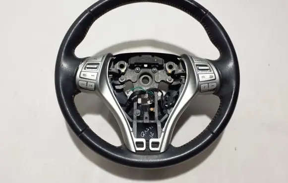 Nissan Qashqai Steering wheel 484304EL5B