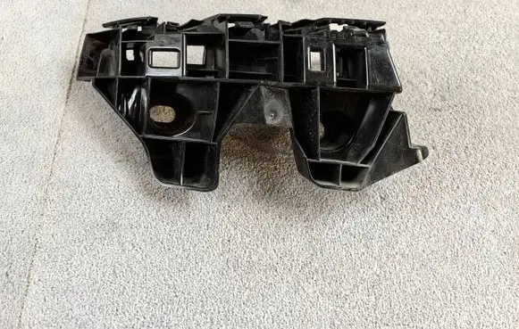 Volkswagen Arteon Rear bumper mounting bracket 3G8807483