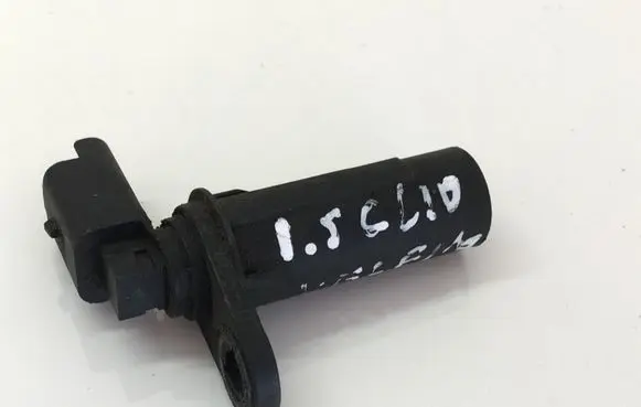 Renault Clio III Crankshaft position sensor 8200434068