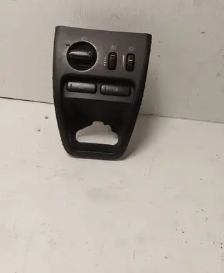Volvo XC90 Light switch 8685452 04W40E05 MG401200057