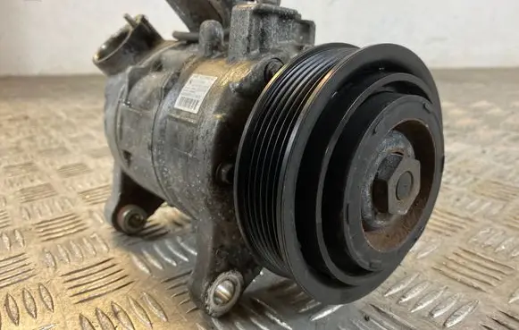 BMW 3 F30 F35 F31 Air conditioning (A/C) compressor (pump) 9223695 22527010 6SEU14A