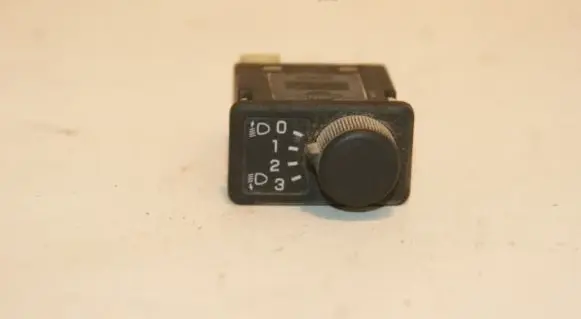 Nissan Almera N16 Headlight level height control switch 25190BM420