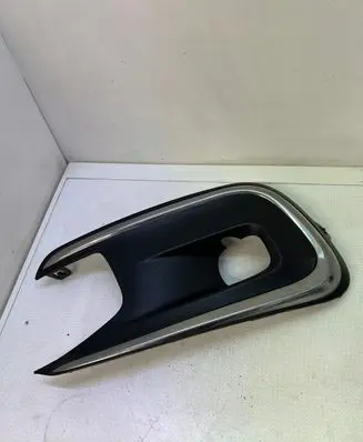 Front bumper lower grill