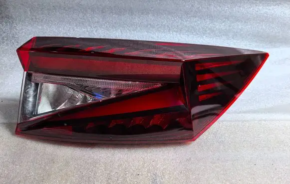 Skoda Enyaq iV Rear/tail lights 5LA945208A