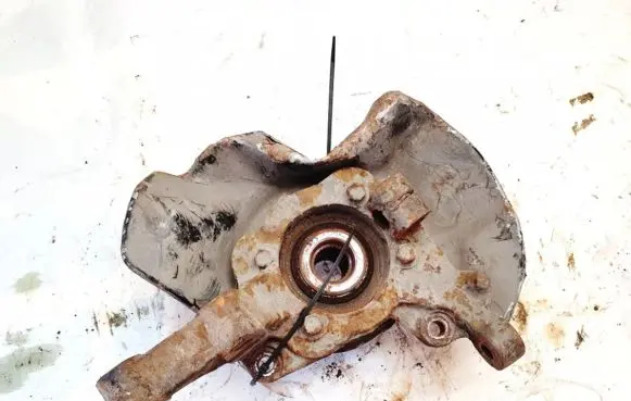 Hyundai Santa Fe Front wheel hub