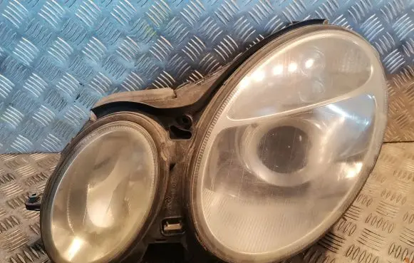 Mercedes-Benz E W211 Headlight/headlamp
