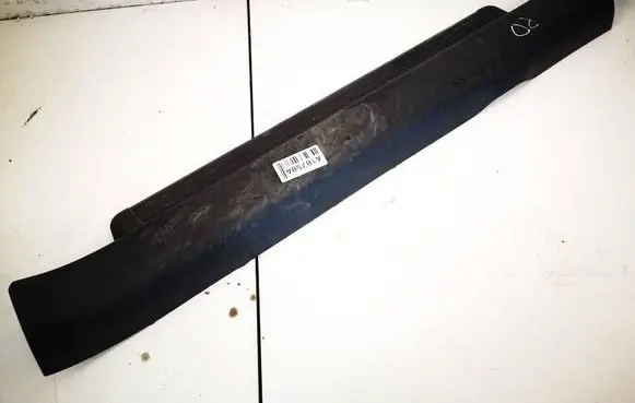 Front sill trim cover
