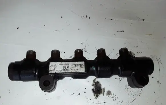 Citroen C4 Grand Picasso Fuel main line pipe 9654592680