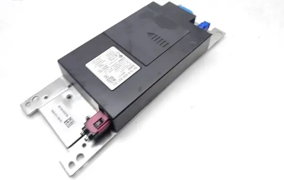 BMW 1 F20 F21 Bluetooth control unit module 6820931 8410682093102