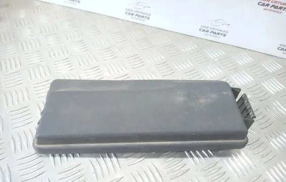Opel Signum Fuse box cover 24438039