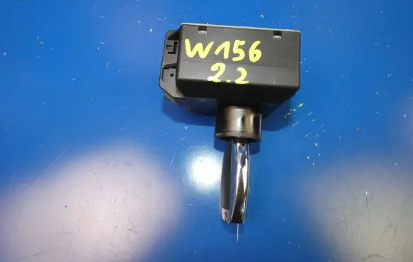 Mercedes-Benz GLA W156 Ignition lock A2469054602 1011194403 90521QA70AF24