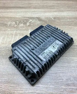 Renault Scenic I Engine control unit/module ECU 7700102904 S105280002E