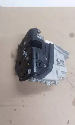 Audi A4 S4 B8 8K Rear door lock 8K0839016H