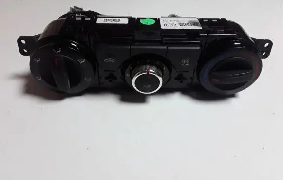 Hyundai i20 (PB PBT) Air conditioner control unit module 972501J640