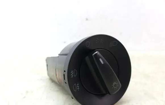 Volkswagen Polo III 6N 6N2 6NF Light switch