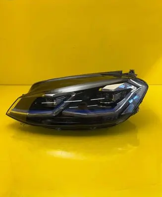 Volkswagen Golf VII Headlight/headlamp 5G1941081B