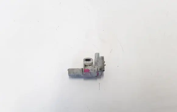 Volvo V50 Camshaft position sensor 9665443580