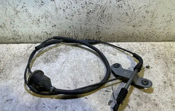 Dodge Challenger Gear shift cable linkage 