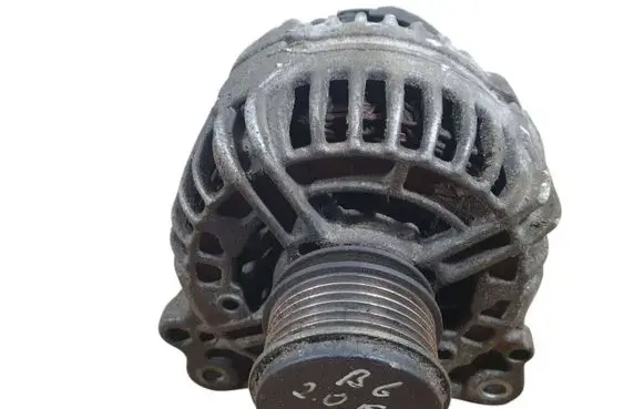 Volkswagen PASSAT B6 Generator/alternator 06F903023F 0124525091
