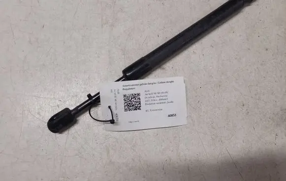 Audi A4 S4 B7 8E 8H Tailgate/trunk strut/damper 8E5827552J