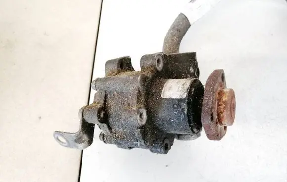 BMW 3 E90 E91 Power steering pump 678045901 lh2114302 678045901lh2114302