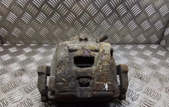 Volkswagen Tiguan Front brake caliper