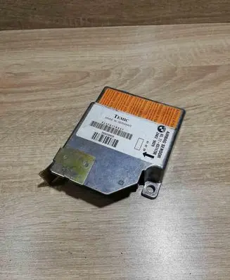 BMW 3 E36 Airbag control unit/module 8374798