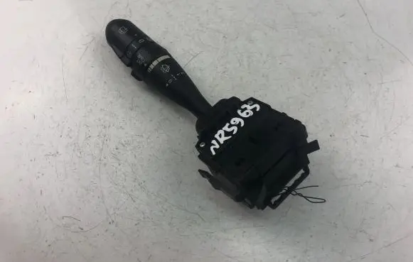 Mitsubishi Colt Indicator stalk 17E018