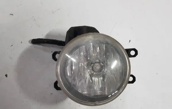 Toyota Avensis T270 Front fog light 8121002110IAUTOPI 8121002110
