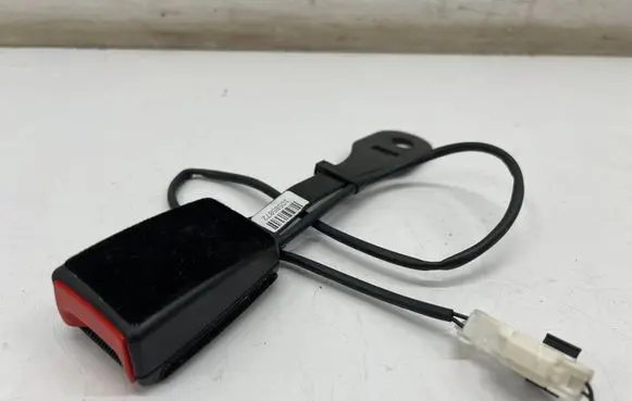 MG ZS Front seatbelt buckle 10585872