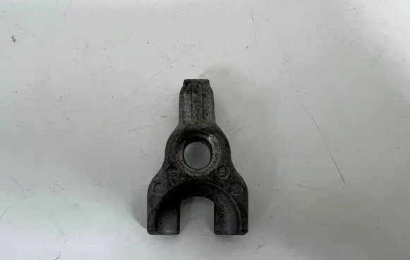 BMW 1 E82 E88 Fuel Injector clamp holder