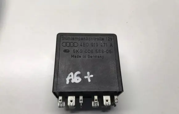 Audi A6 Allroad C5 Hazard warning light relay 4B0919471A