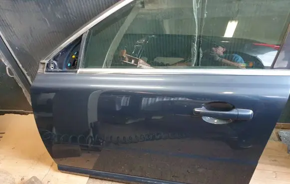 Volvo S80 Front door