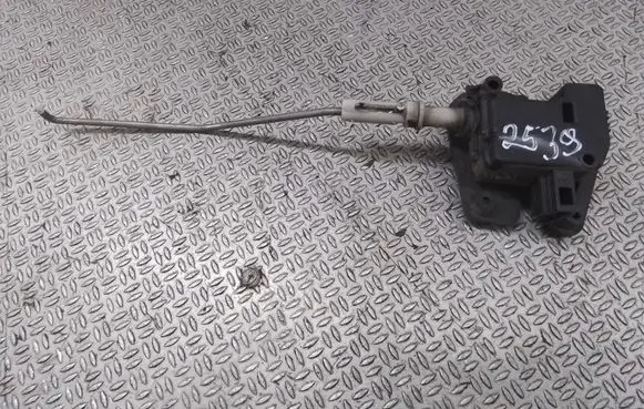 Audi A4 S4 B6 8E 8H Central locking motor 