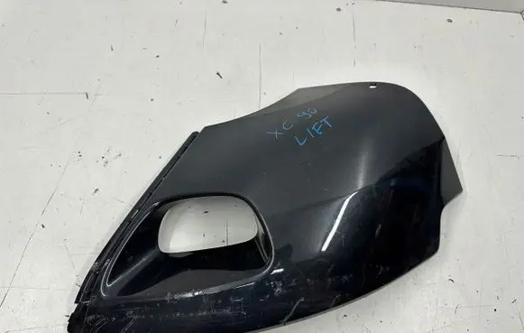 Volvo XC90 Front bumper corner part panel trim 31323444