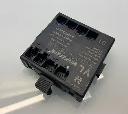 Mercedes-Benz E W212 Door control unit/module A2129004402 A2129028001 A2128203926