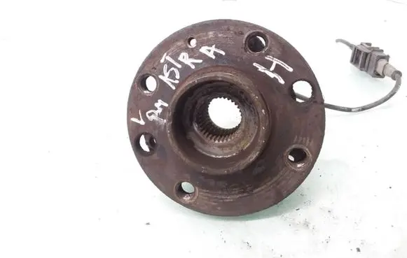 Opel Astra H Front wheel hub