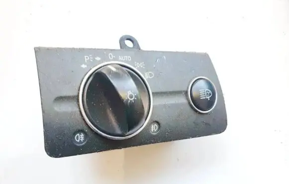 Mercedes-Benz E W211 Light switch 2115450404