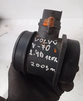 Volvo V70 Mass air flow meter 0280218088