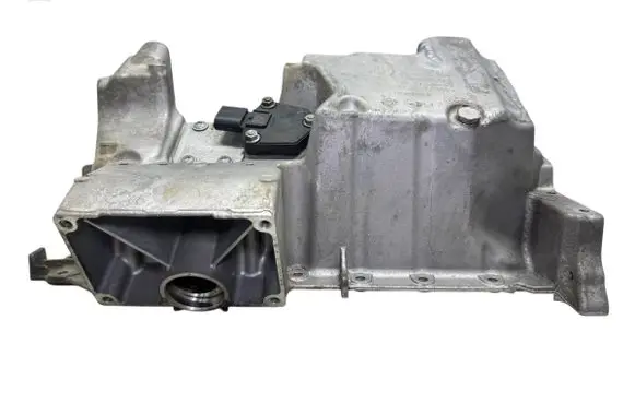 BMW X5 F15 Oil sump 7637608 N20B20A