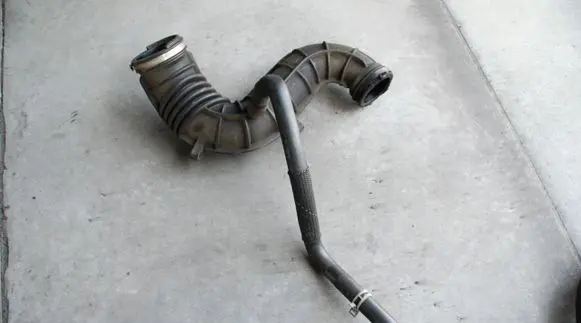 Ford Transit Air intake hose/pipe 140KM