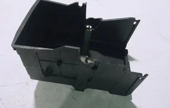 Ford Focus C-MAX Battery box tray 