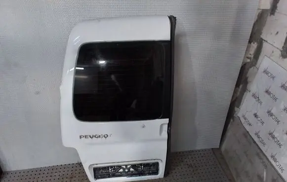 Peugeot Partner Rear door 